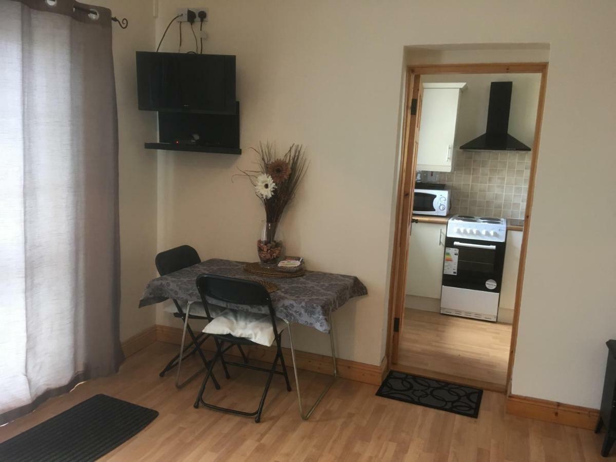 Baurleigh Studio Apartment P72F340 Lissaphooca Cross Roads Экстерьер фото