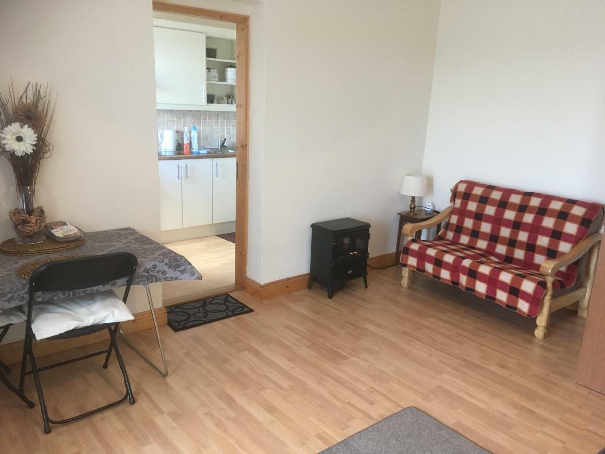 Baurleigh Studio Apartment P72F340 Lissaphooca Cross Roads Экстерьер фото